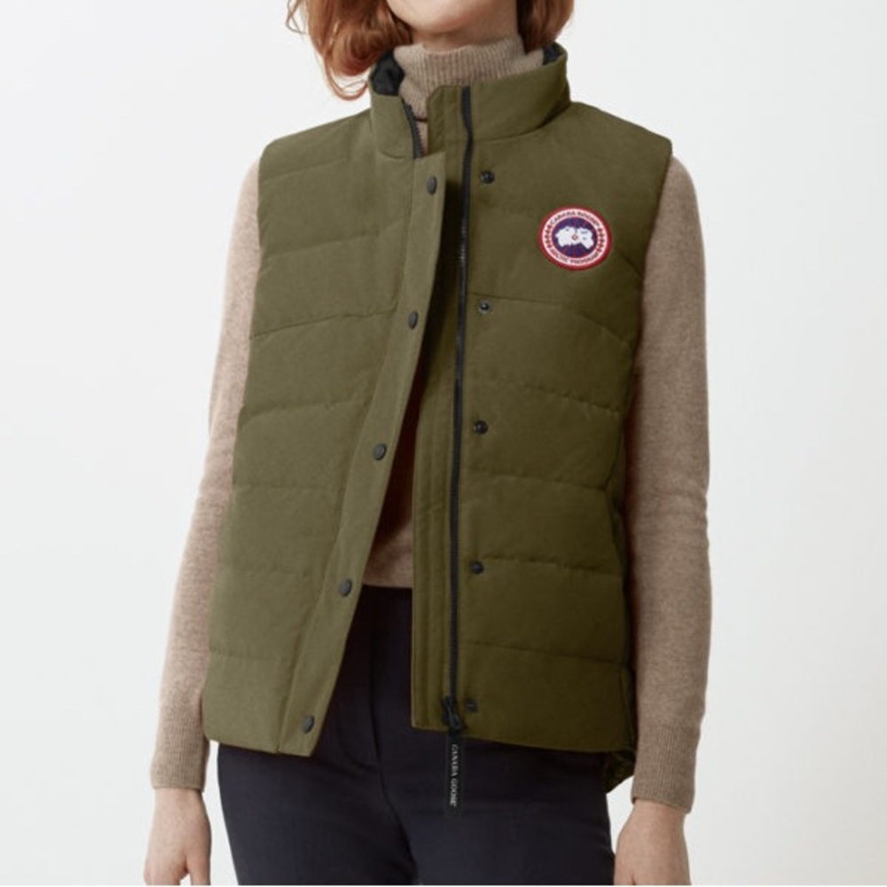 Canada Goose Women’s Freestyle Vest in Military Green, size M